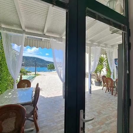 Josse * Neum